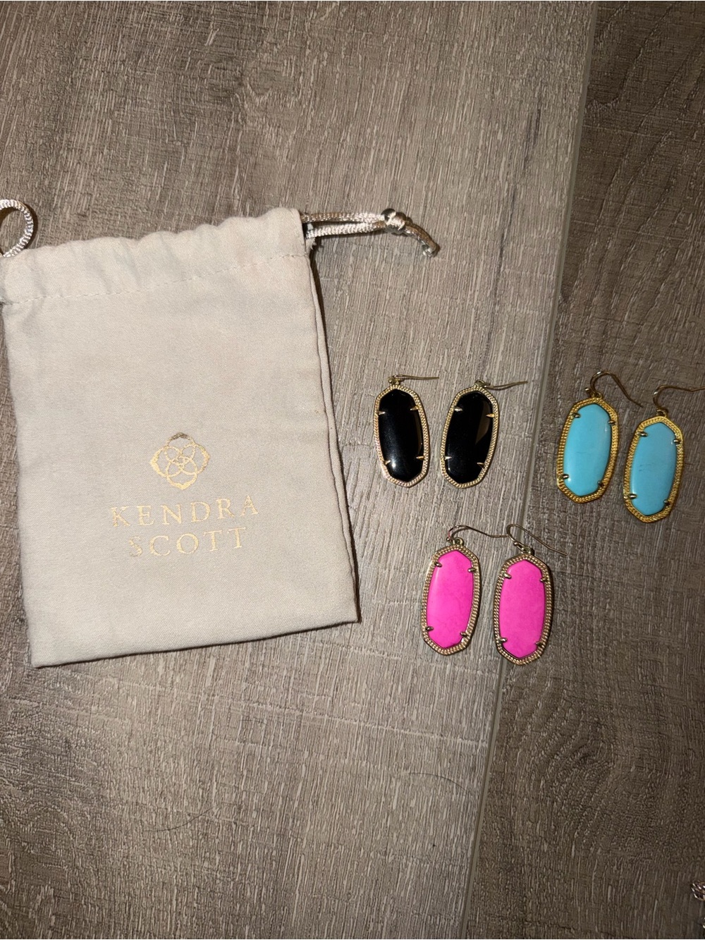 Kendra Scott Earrings - 3 pairs - great condition